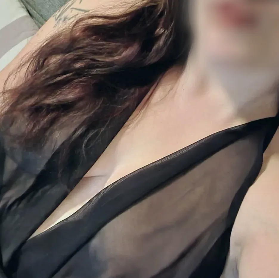Nadia, 31