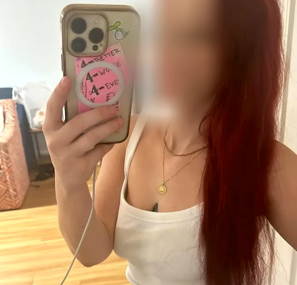Paige, 28