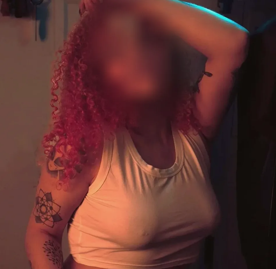 Simran, 31